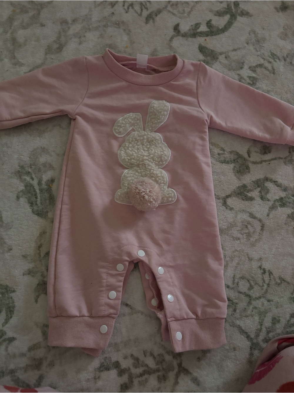 ✨5/$10 Pink Bunny Appliqué One-Piece for baby